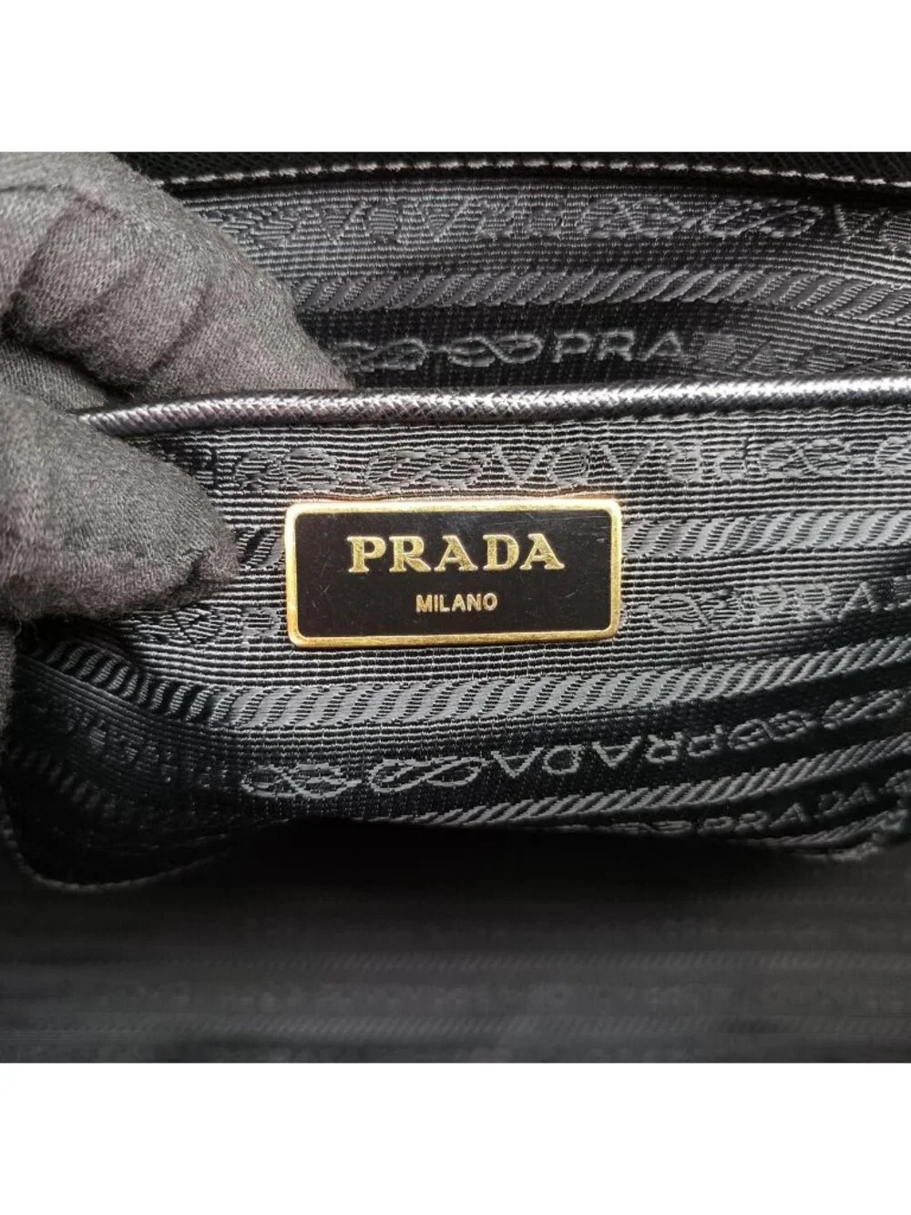 Prada Galleria Black Saffiano Leather 7 Handbag